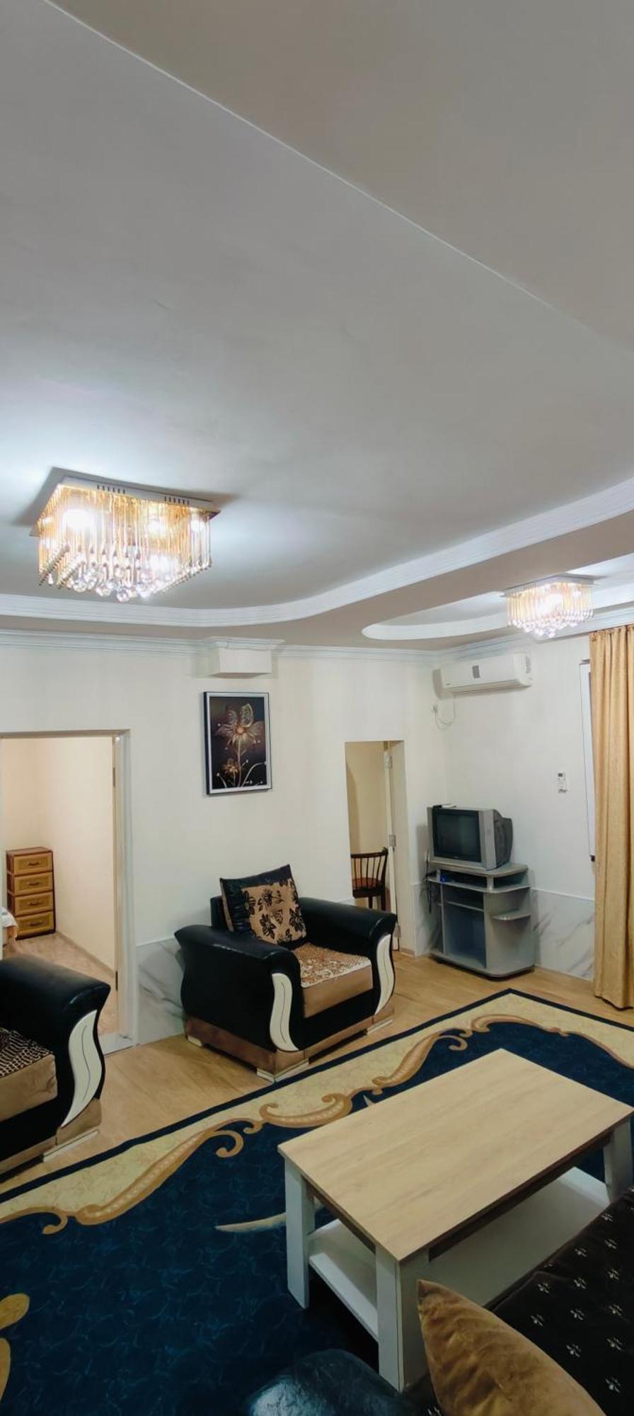 Apartment On Saakadze Батуми Екстериор снимка